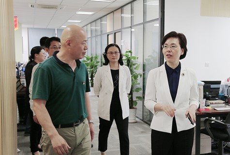 江蘇省委網信辦、省委宣傳部領導赴蘇化科技園調研重點企業